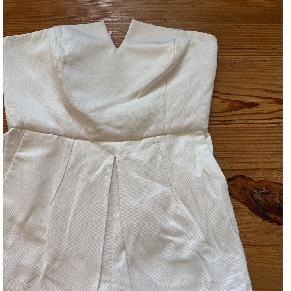 Topshop Romper Women White Strapless Notched Sweetheart Pleated SIZE 6 - Picture 2 of 6